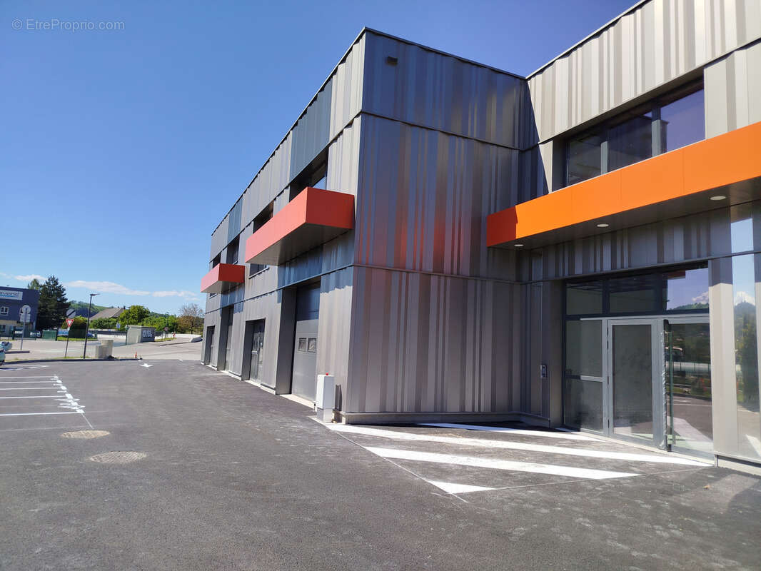 Commerce à SILLINGY