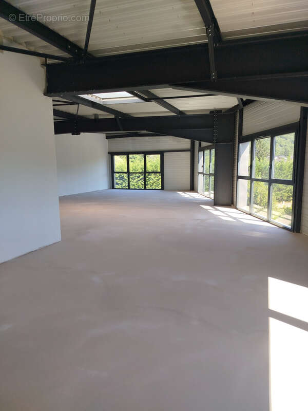 Commerce à SILLINGY