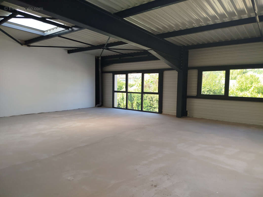 Commerce à SILLINGY