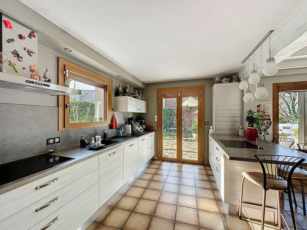 Maison à AIX-LES-BAINS