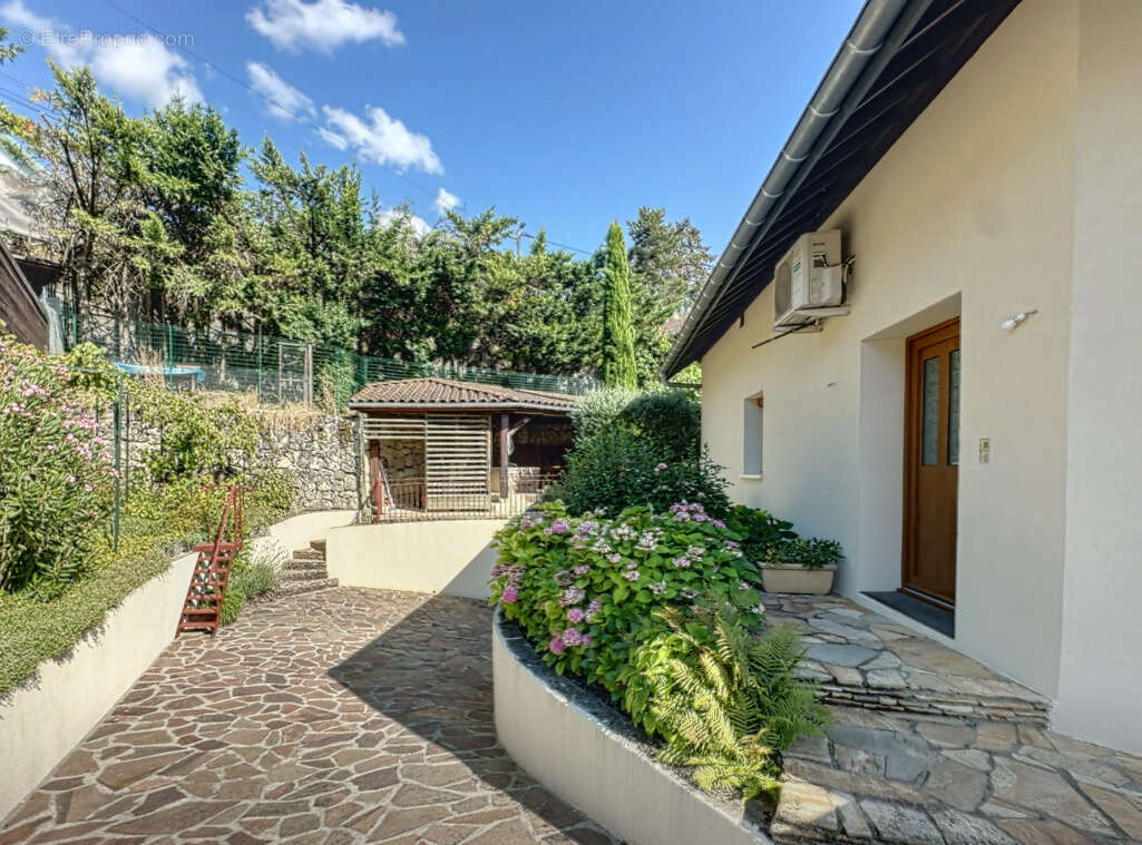 Maison à AIX-LES-BAINS