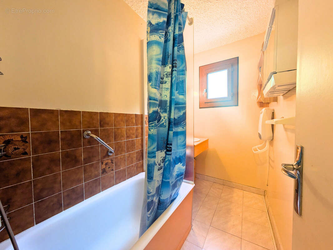 Appartement à SAINT-MICHEL-DE-CHAILLOL