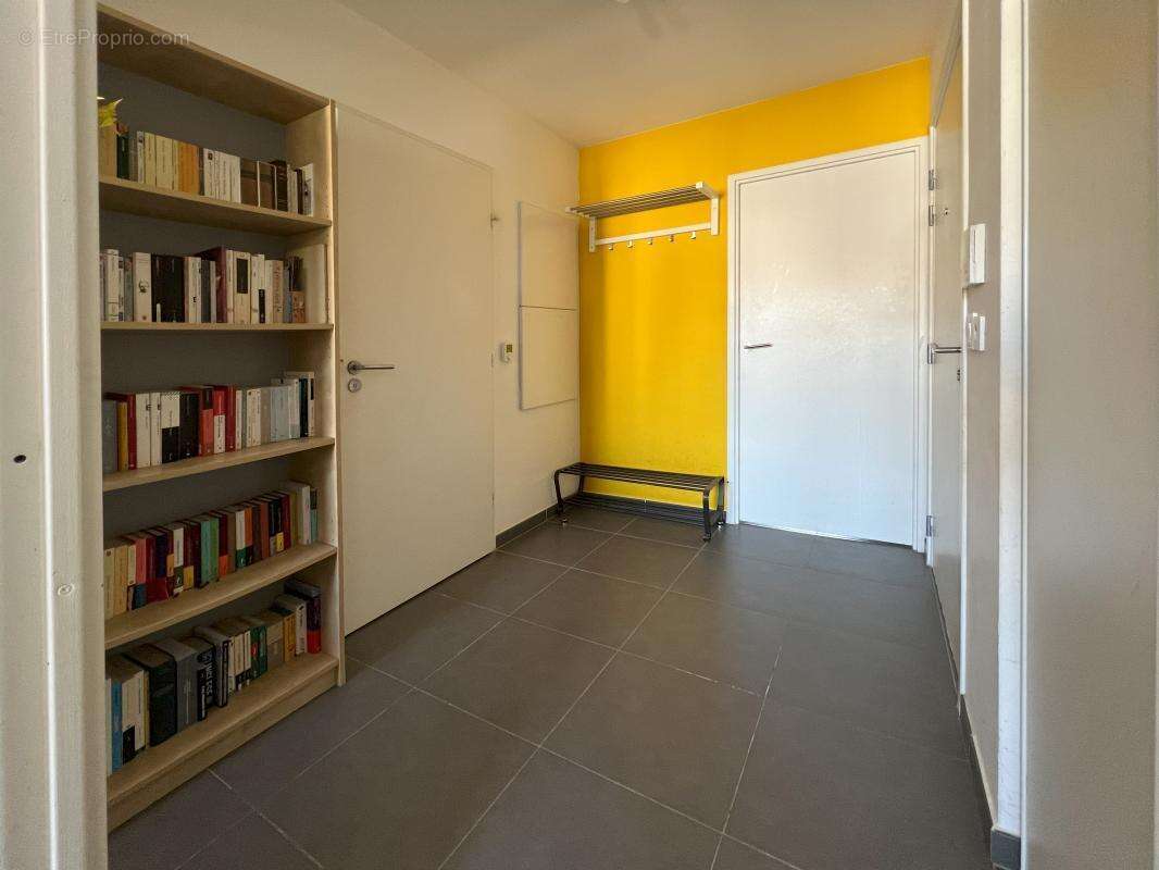 Appartement à MARSEILLE-8E