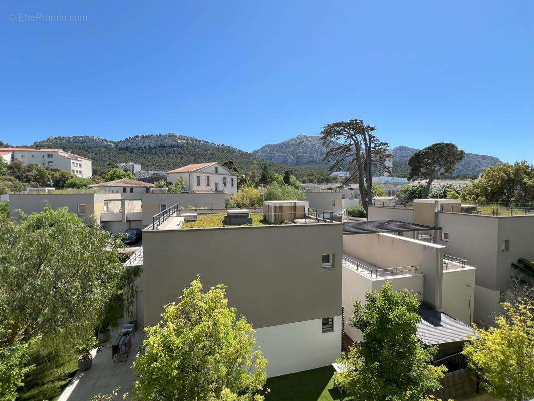 Appartement à MARSEILLE-8E