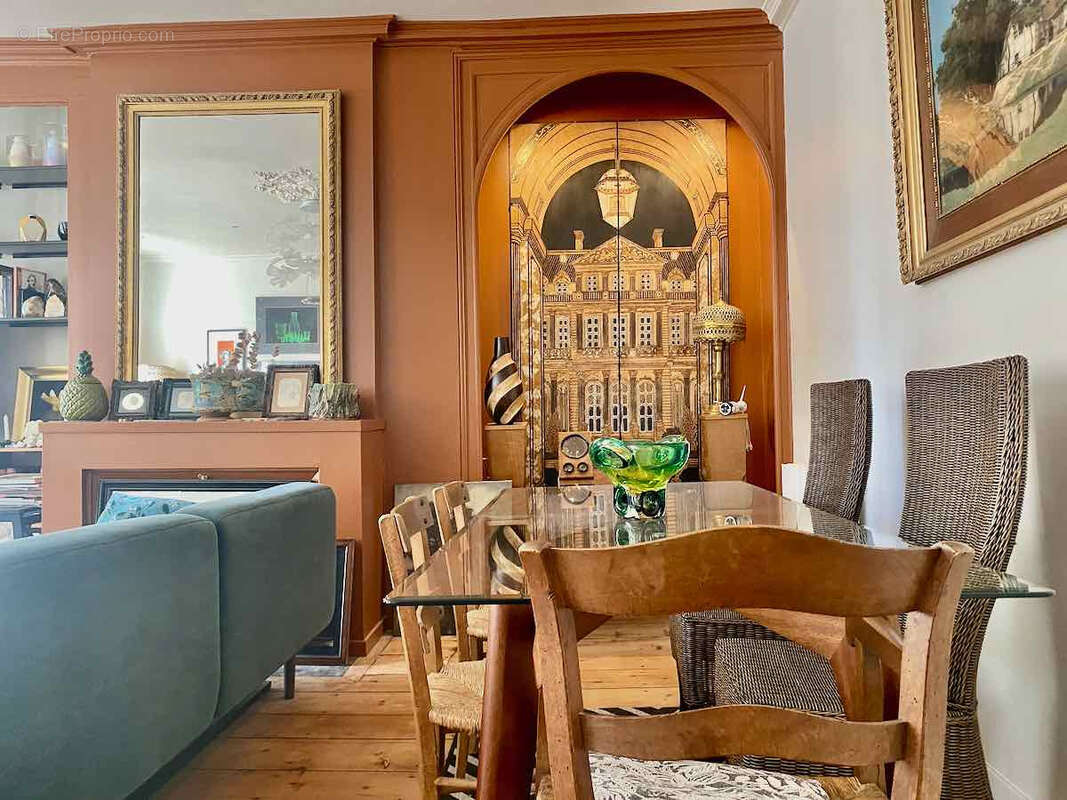 Appartement à BORDEAUX