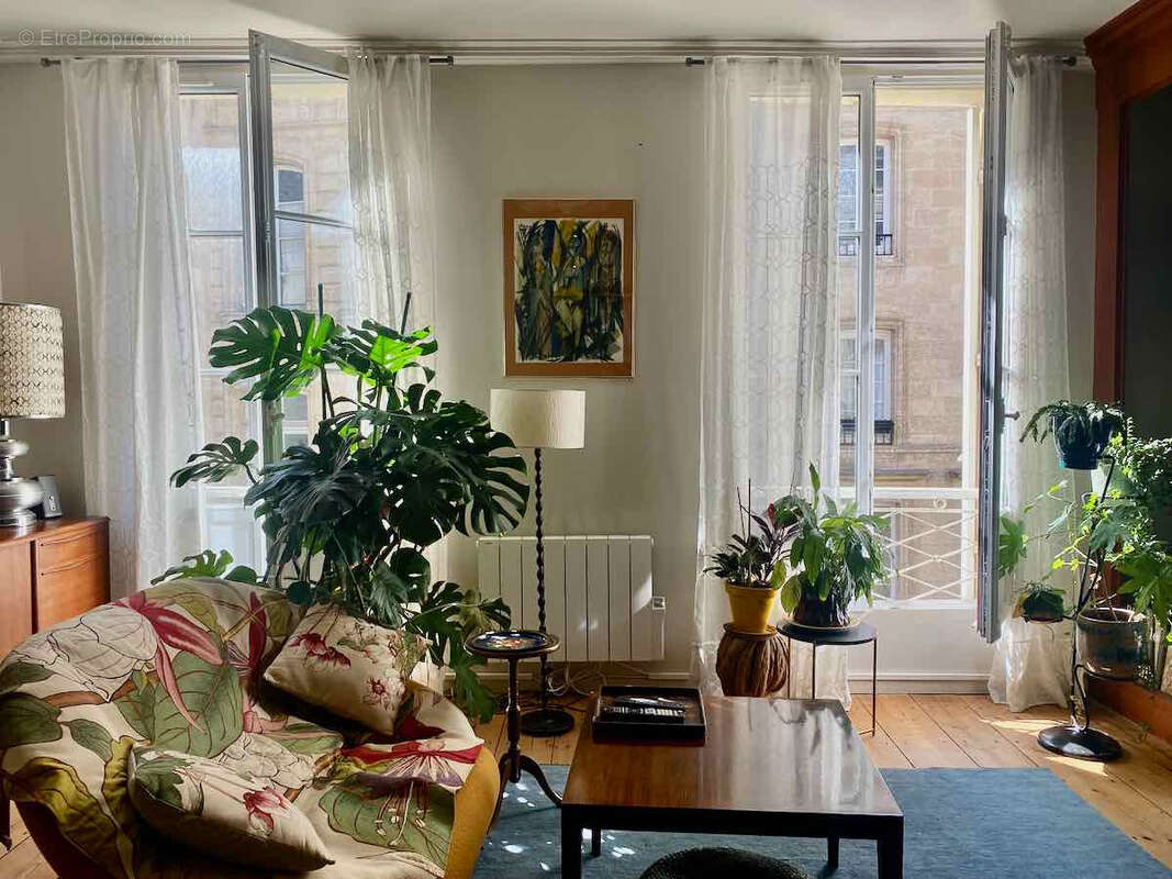 Appartement à BORDEAUX