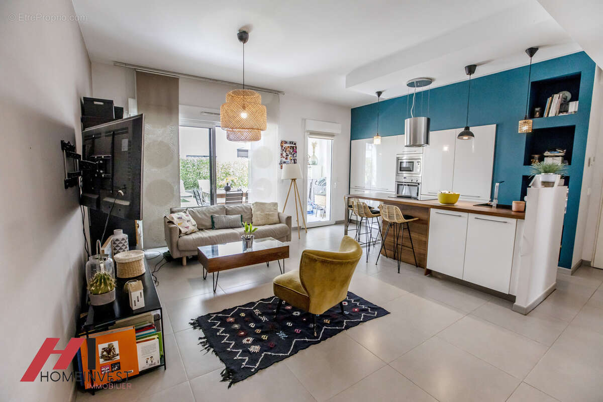 Appartement à MARSEILLE-11E