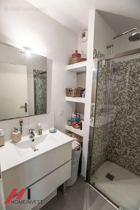 Appartement à MARSEILLE-11E