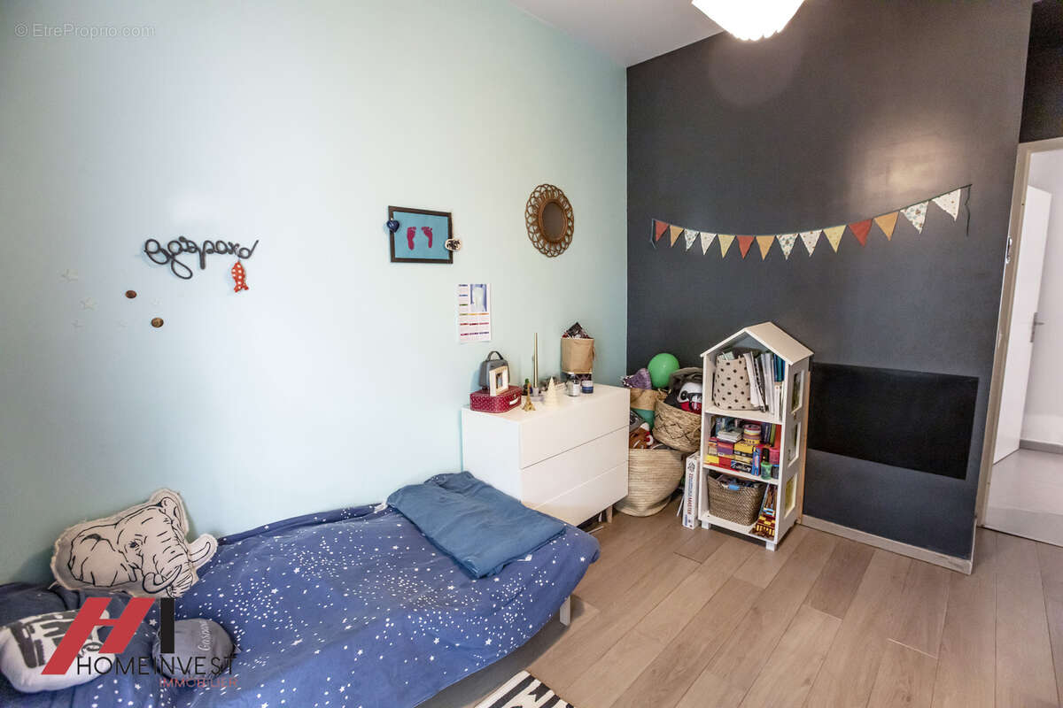 Appartement à MARSEILLE-11E