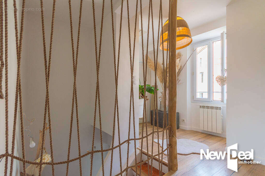 Maison à BAGNOLS-EN-FORET