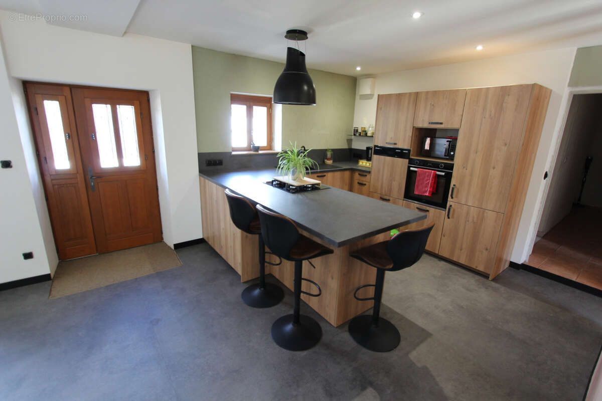 Maison à JUSSY-LE-CHAUDRIER