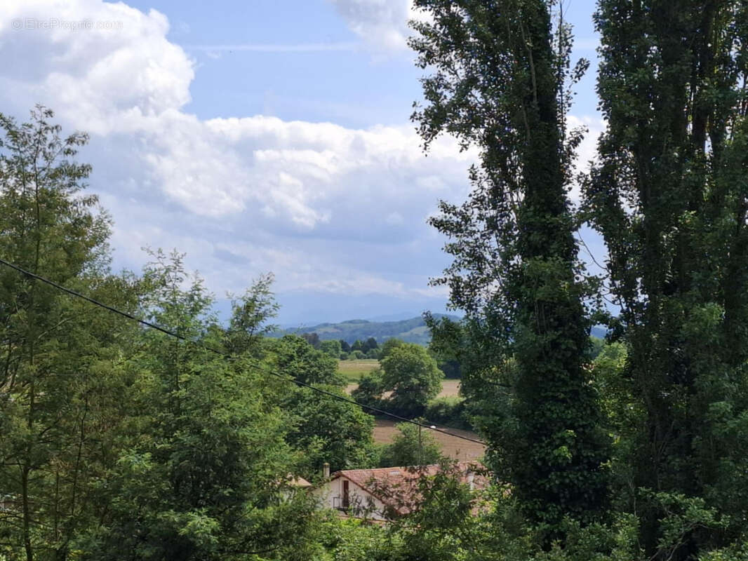 Maison à ATHOS-ASPIS