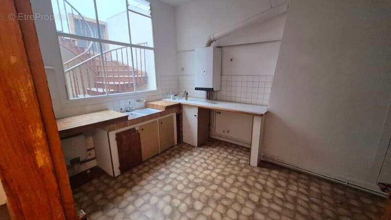 Maison à MONTREJEAU