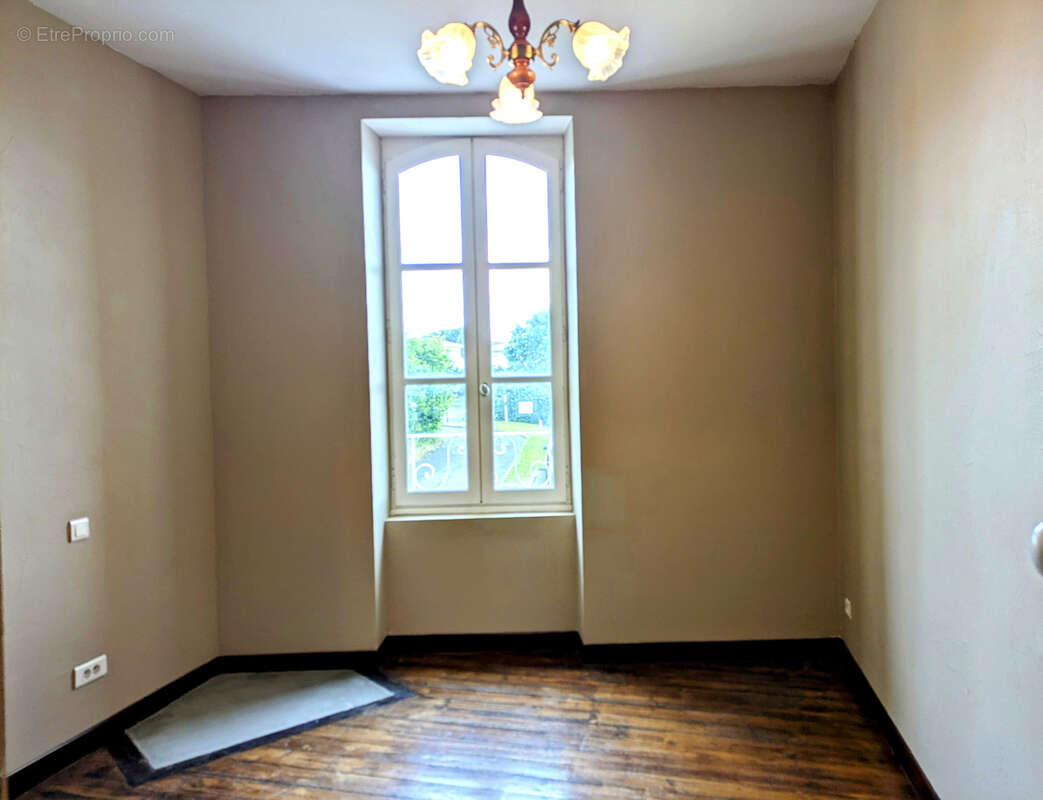 Maison à VILLENEUVE-SUR-LOT