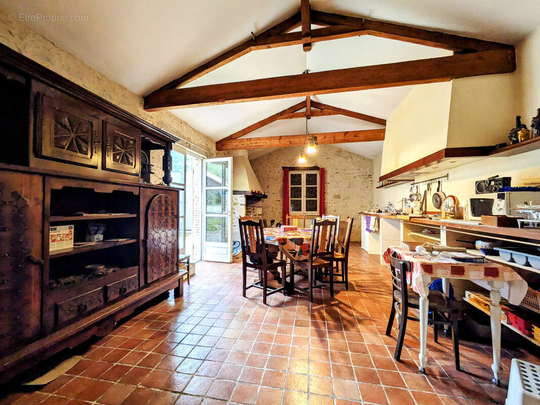 Maison à VILLENEUVE-SUR-LOT