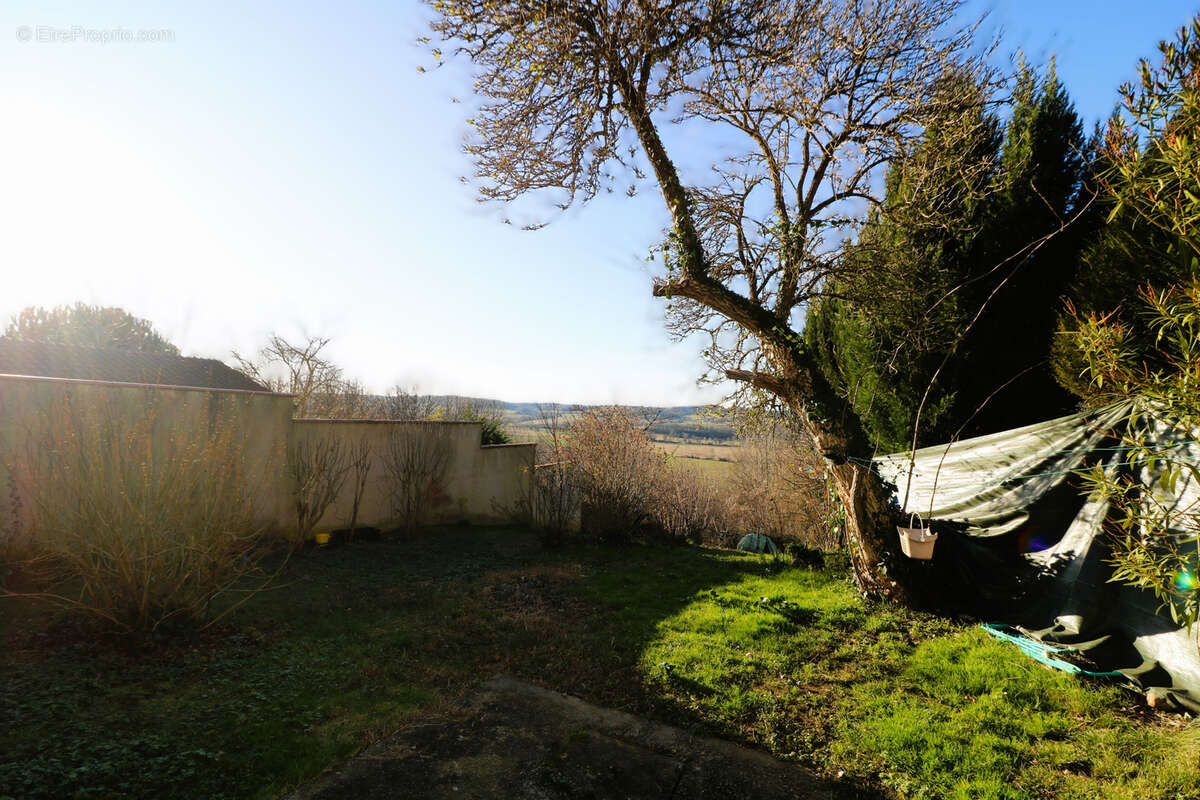 Maison à CASTELNAU-MAGNOAC