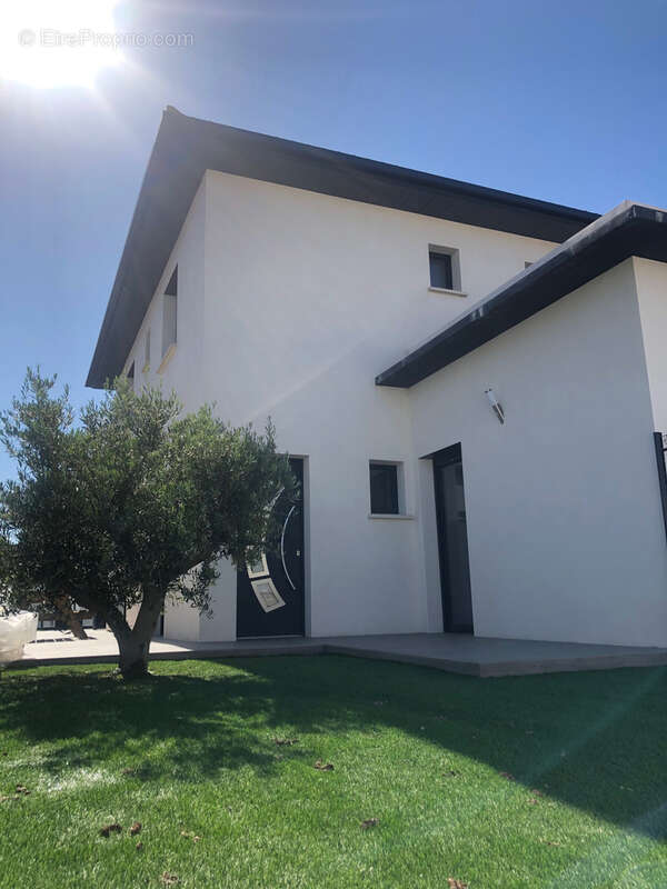 Maison à SAINT-JUST