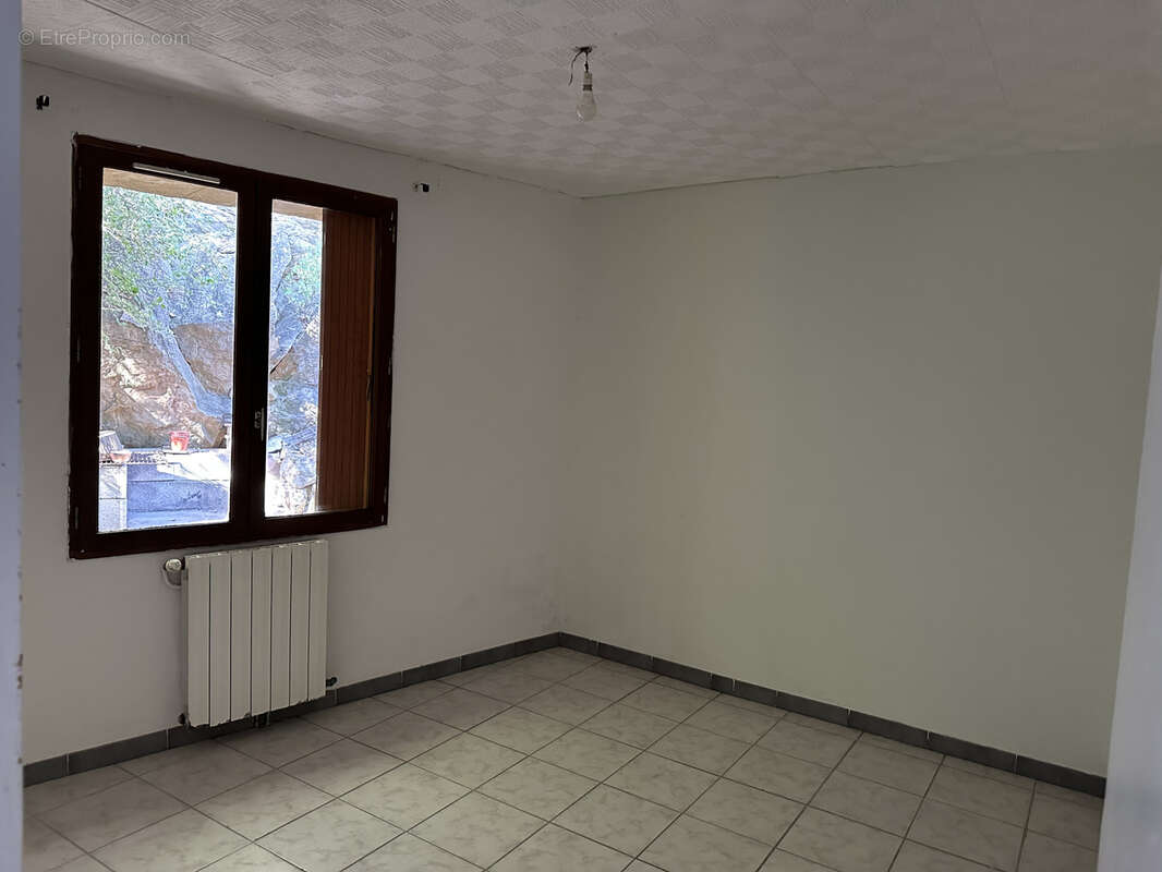 Maison à CLERMONT-L&#039;HERAULT