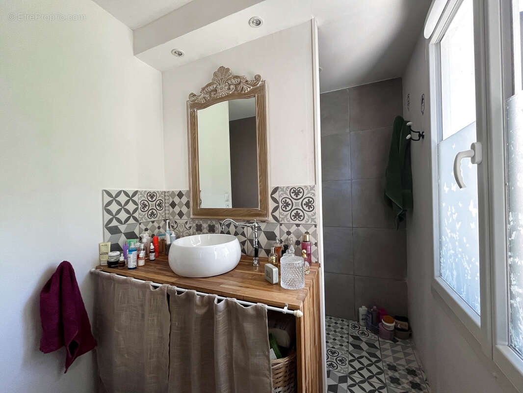 Maison à CRECY-LA-CHAPELLE