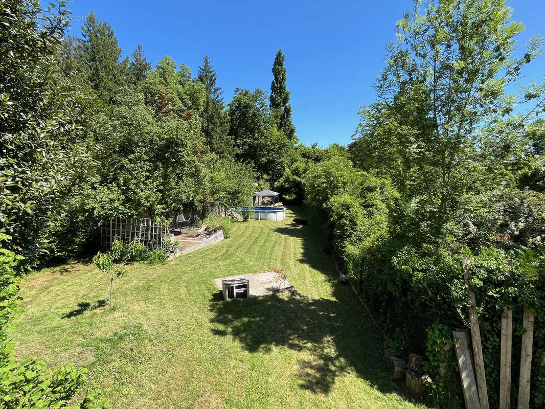 Maison à CRECY-LA-CHAPELLE