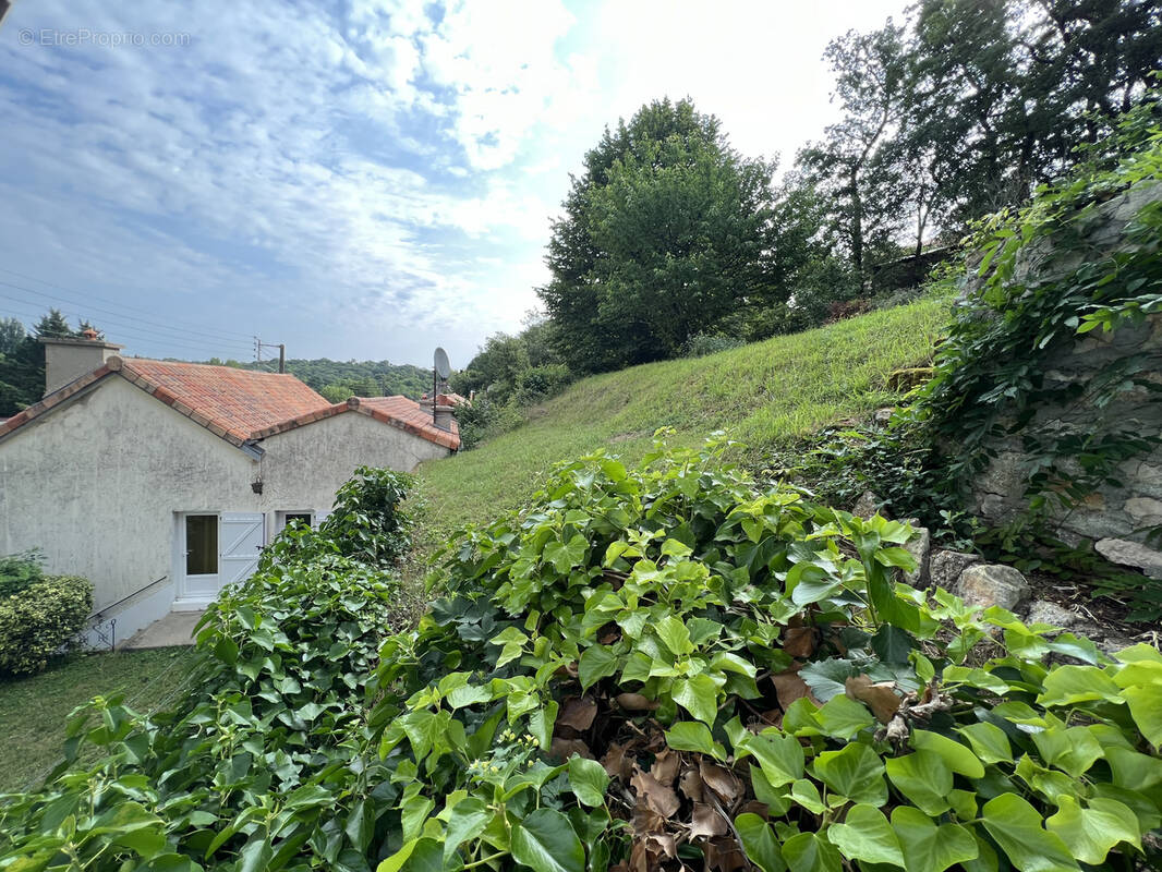 Maison à SAINT-BENOIT