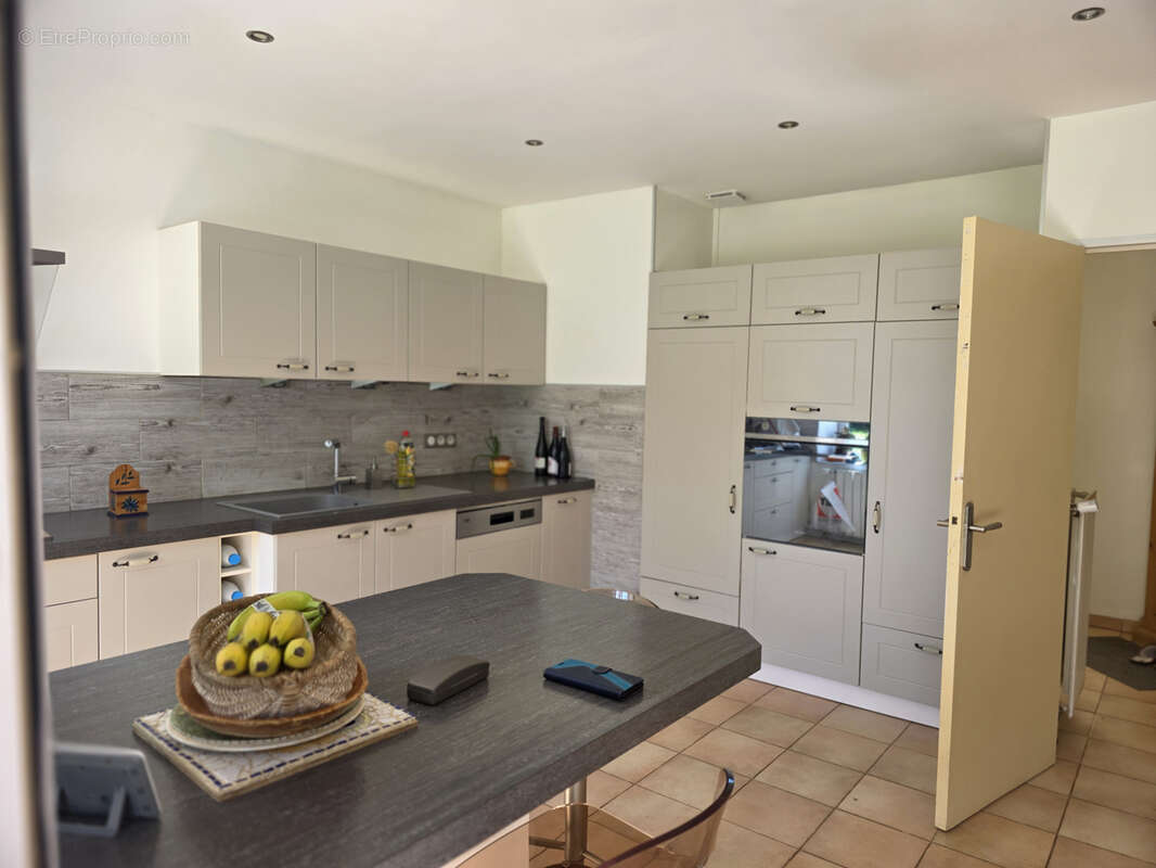 Maison à SAINT-DENIS-DE-PALIN