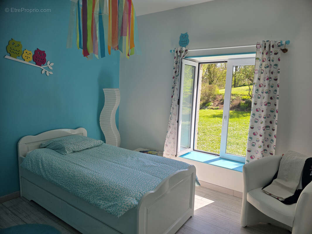 Maison à SAINT-DENIS-DE-PALIN