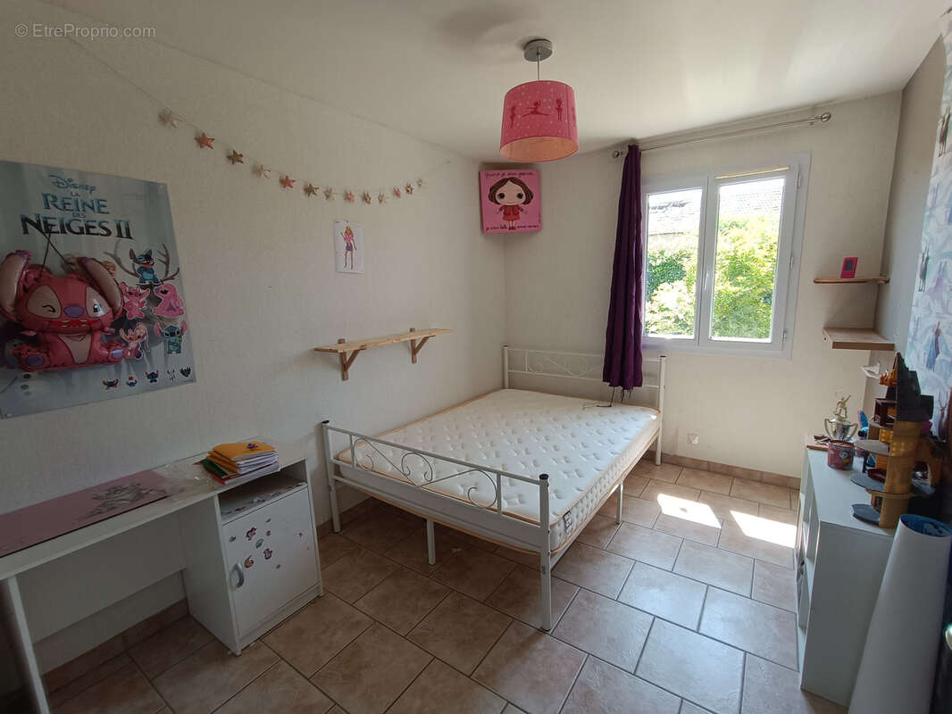 Maison à SAINT-MARTIN-DES-CHAMPS