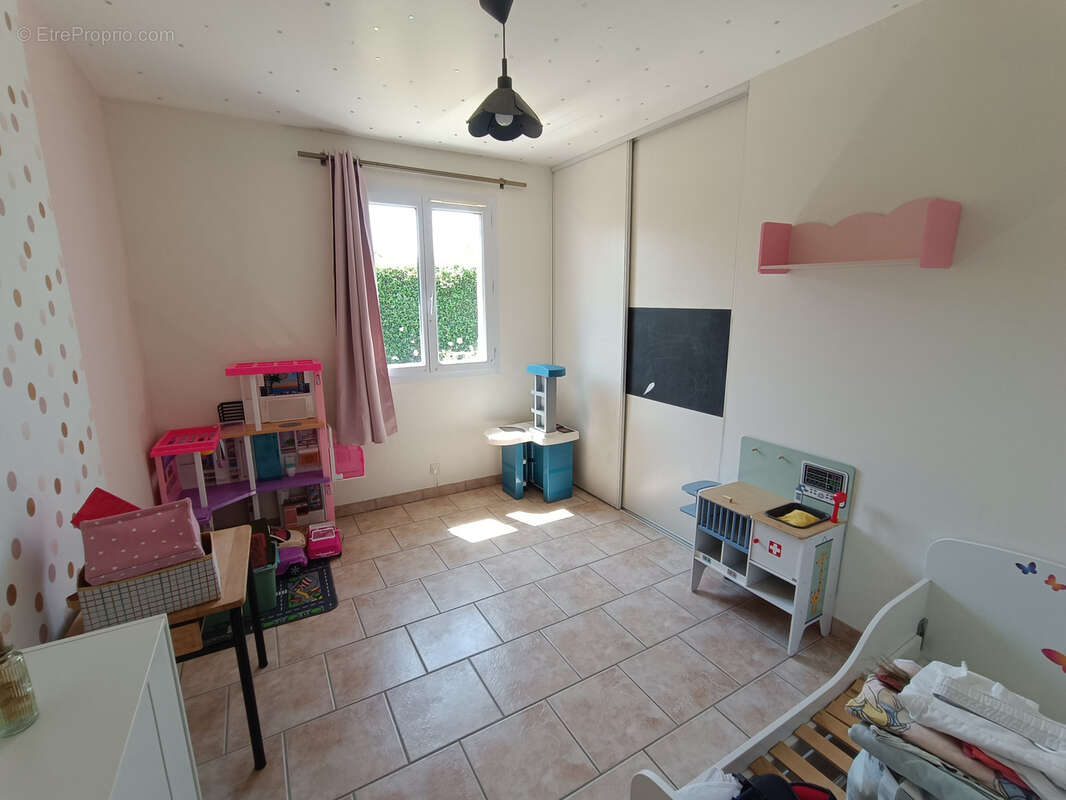 Maison à SAINT-MARTIN-DES-CHAMPS