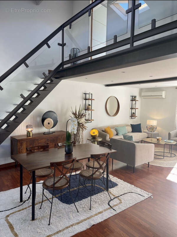 Appartement à MARSEILLE-7E