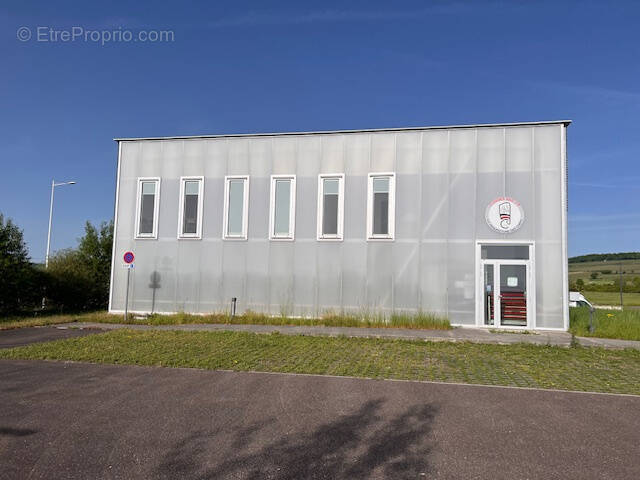 Commerce à TORVILLIERS