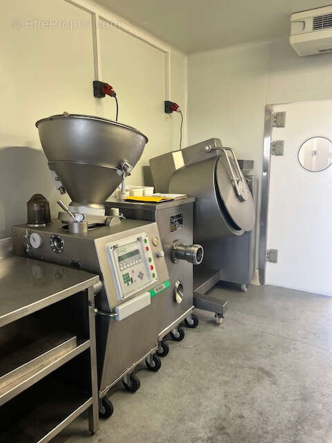 Commerce à TORVILLIERS