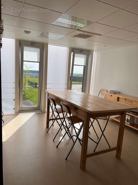 Commerce à TORVILLIERS