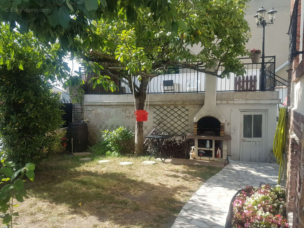 Maison à PIERREFITTE-SUR-SEINE