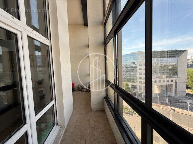 Appartement à ISSY-LES-MOULINEAUX