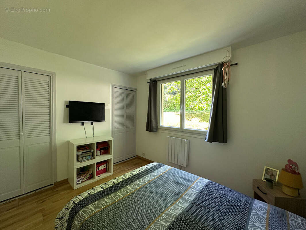 Appartement à NOISY-SUR-ECOLE