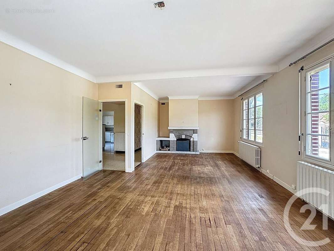 Maison à LA FERTE-SAINT-AUBIN