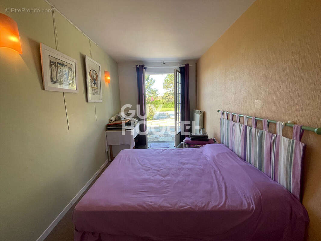 Maison à FONTAINE-LE-COMTE