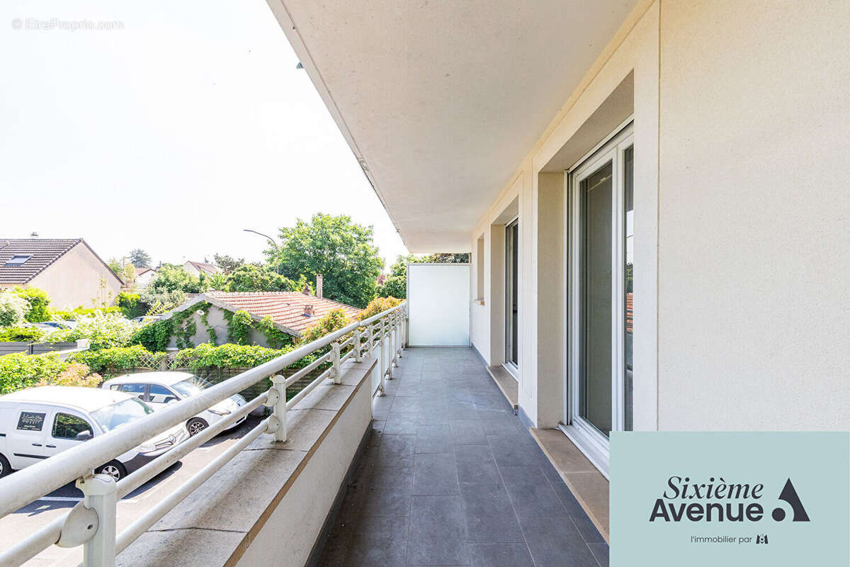 Appartement à CHILLY-MAZARIN