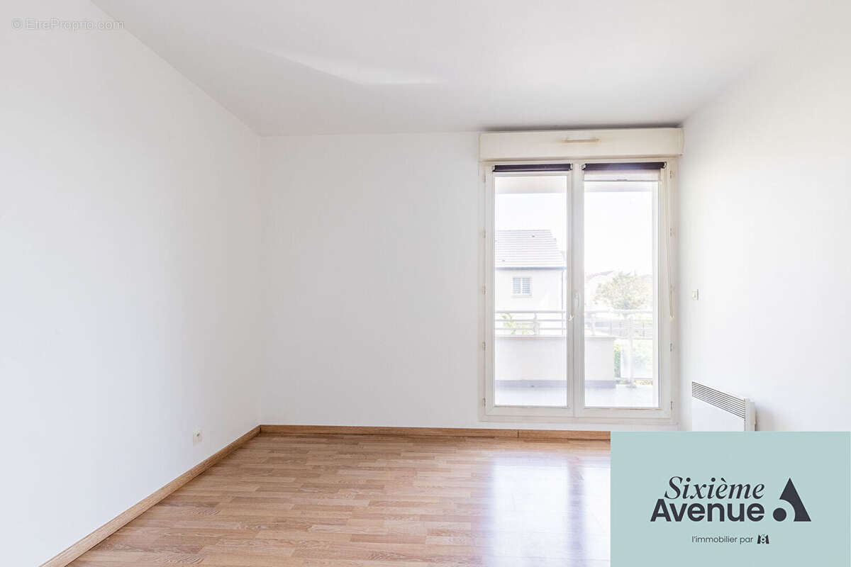 Appartement à CHILLY-MAZARIN