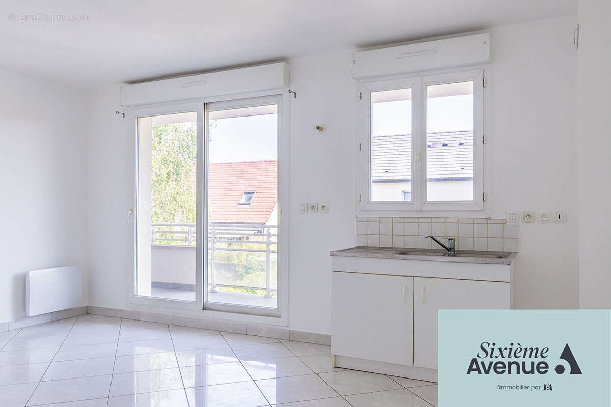 Appartement à CHILLY-MAZARIN