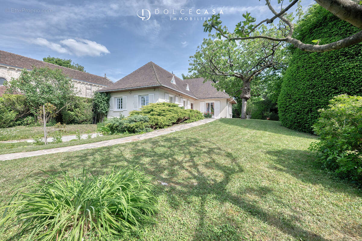 Maison à NOISY-LE-GRAND