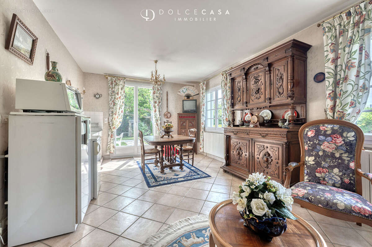 Maison à NOISY-LE-GRAND