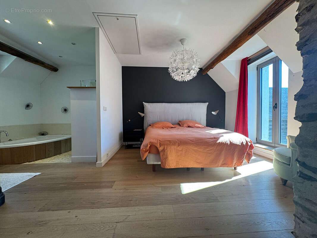 Maison à MONTFORT-L'AMAURY