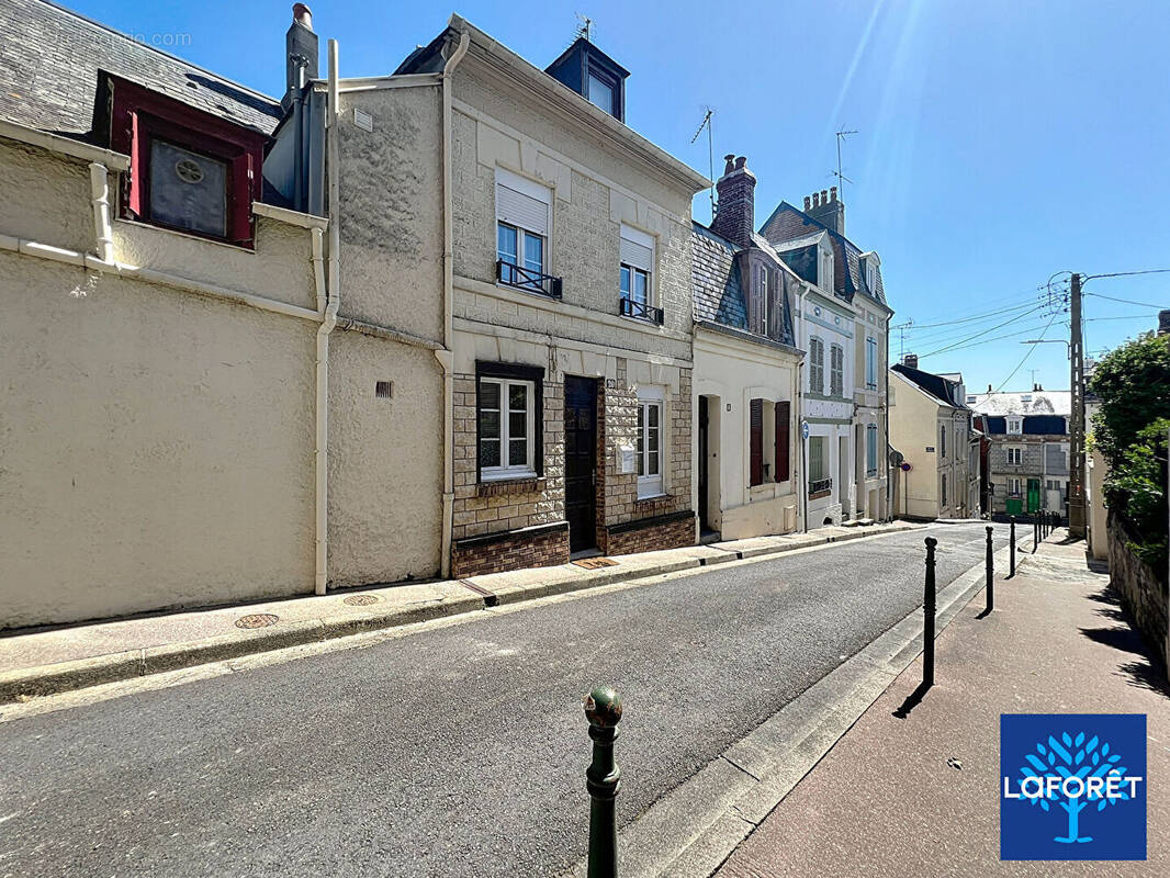Maison à TROUVILLE-SUR-MER
