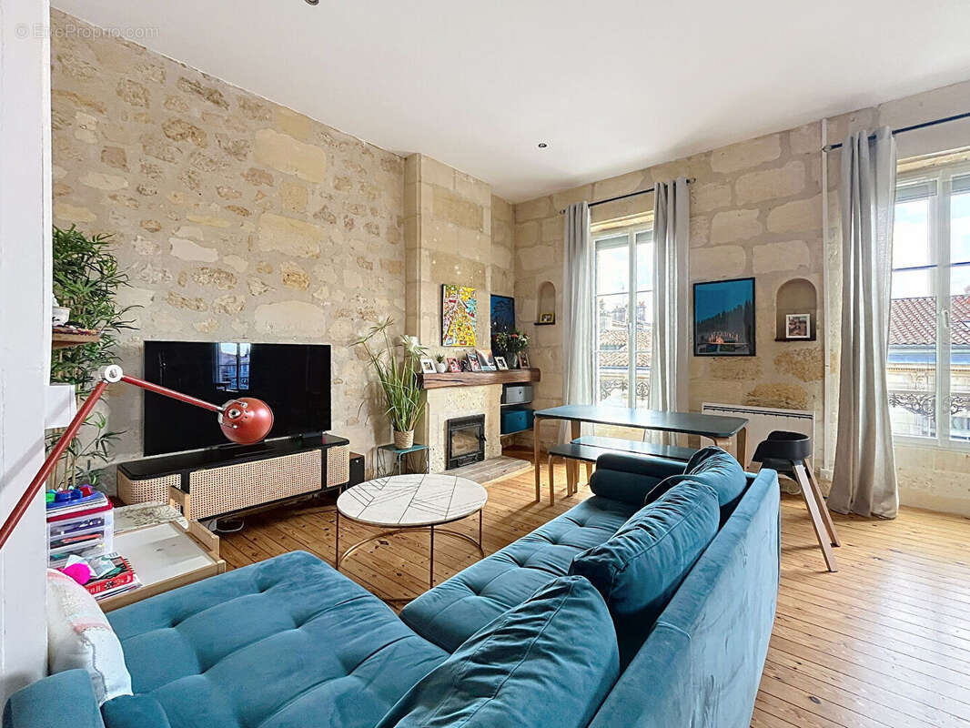 Appartement à BORDEAUX