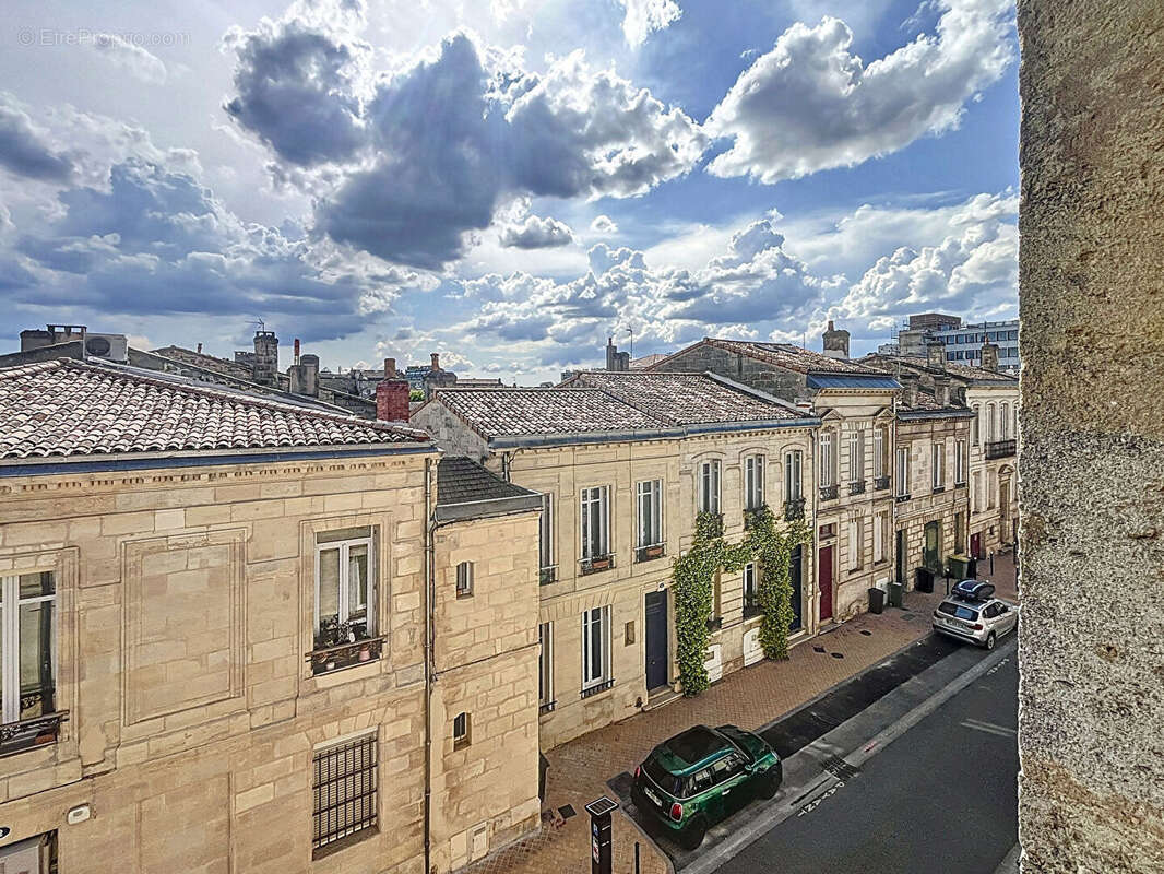 Appartement à BORDEAUX