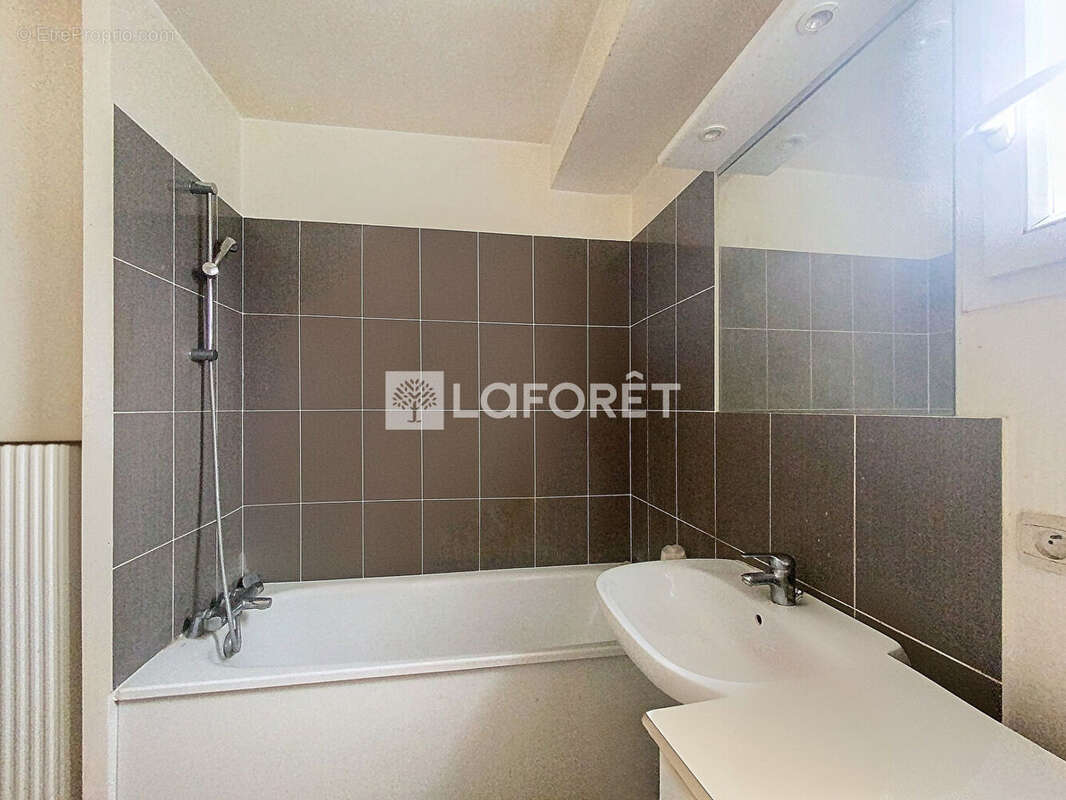 Appartement à LIMEIL-BREVANNES