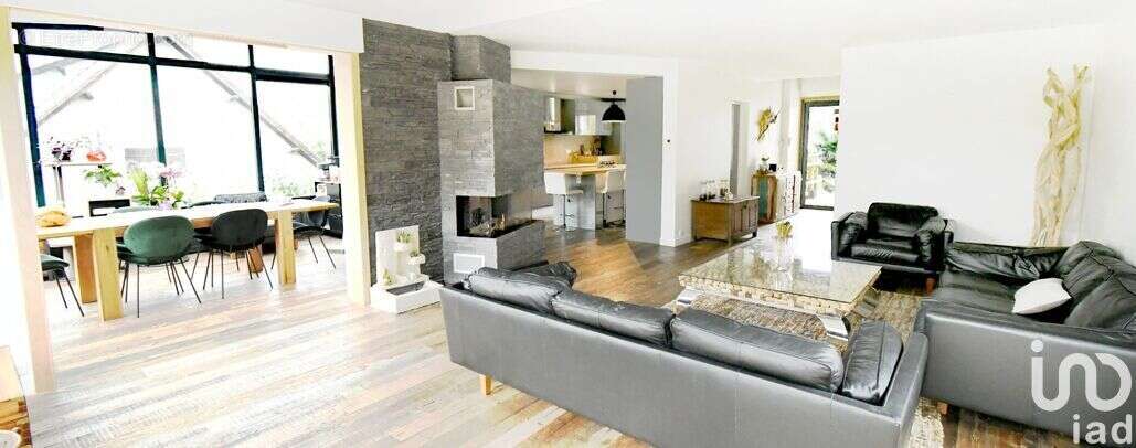 Photo 3 - Maison à GUIGNEVILLE-SUR-ESSONNE