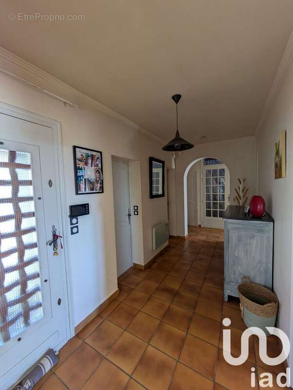 Photo 7 - Maison à SAINT-SATURNIN-DE-LUCIAN